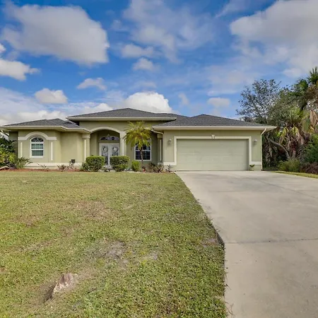 North Port Home With Screened Lanai And Pool!
